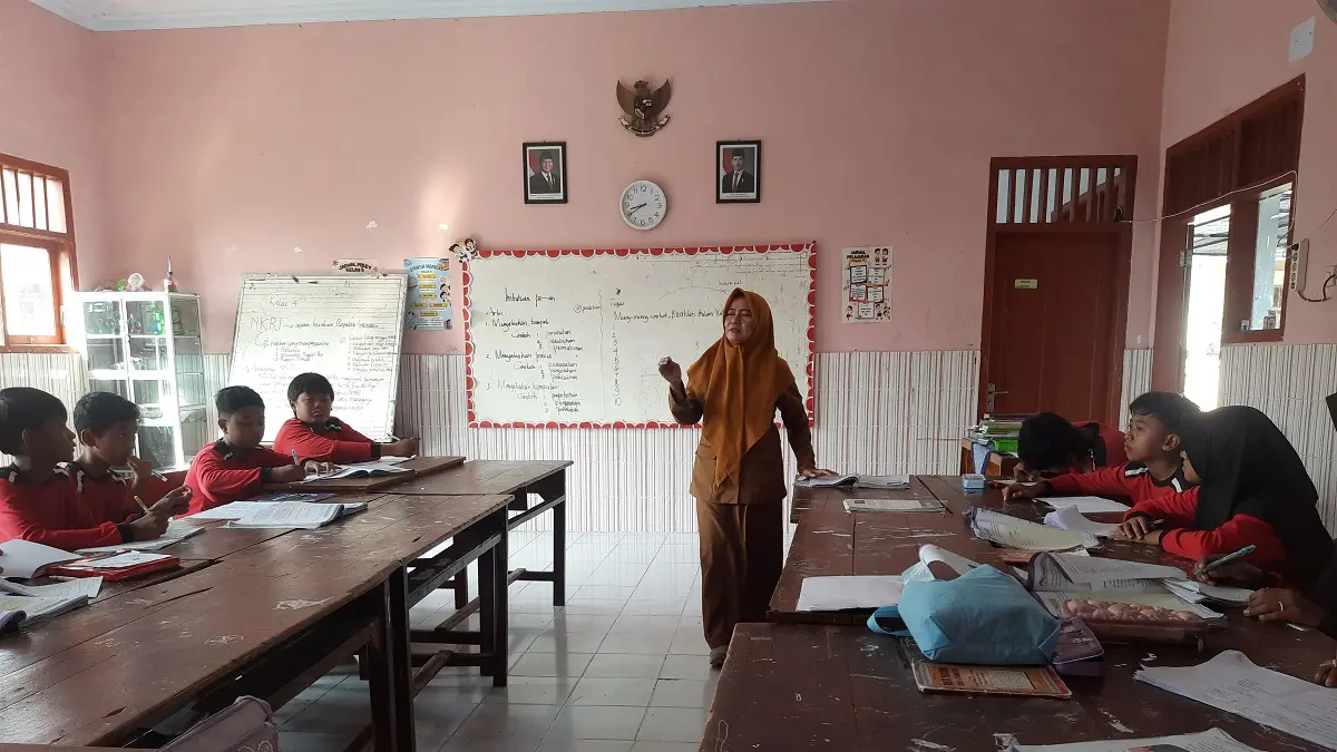 Ilustrasi persiapan SPMB SMP Negeri