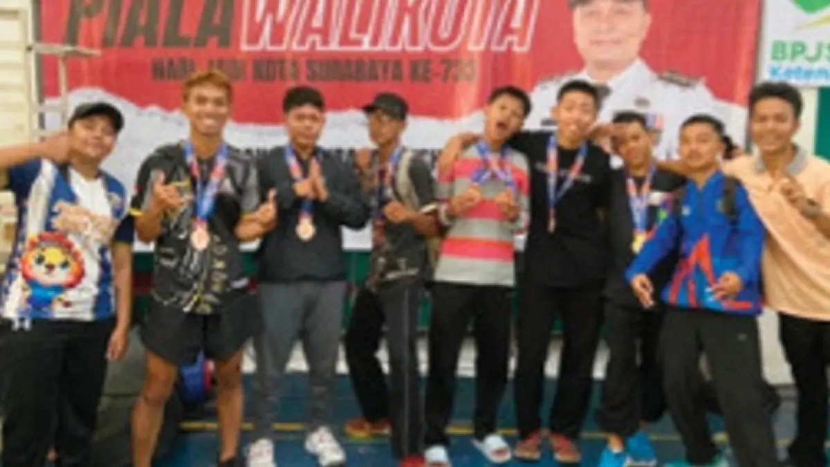 PRESTASI: atlet wushu Jombang yang meraih medali pada ajang Kejuaraan Wushu Piala Wali Kota Surabaya 2026 di Gelanggang Remaja Surabaya pada (4-7/6).