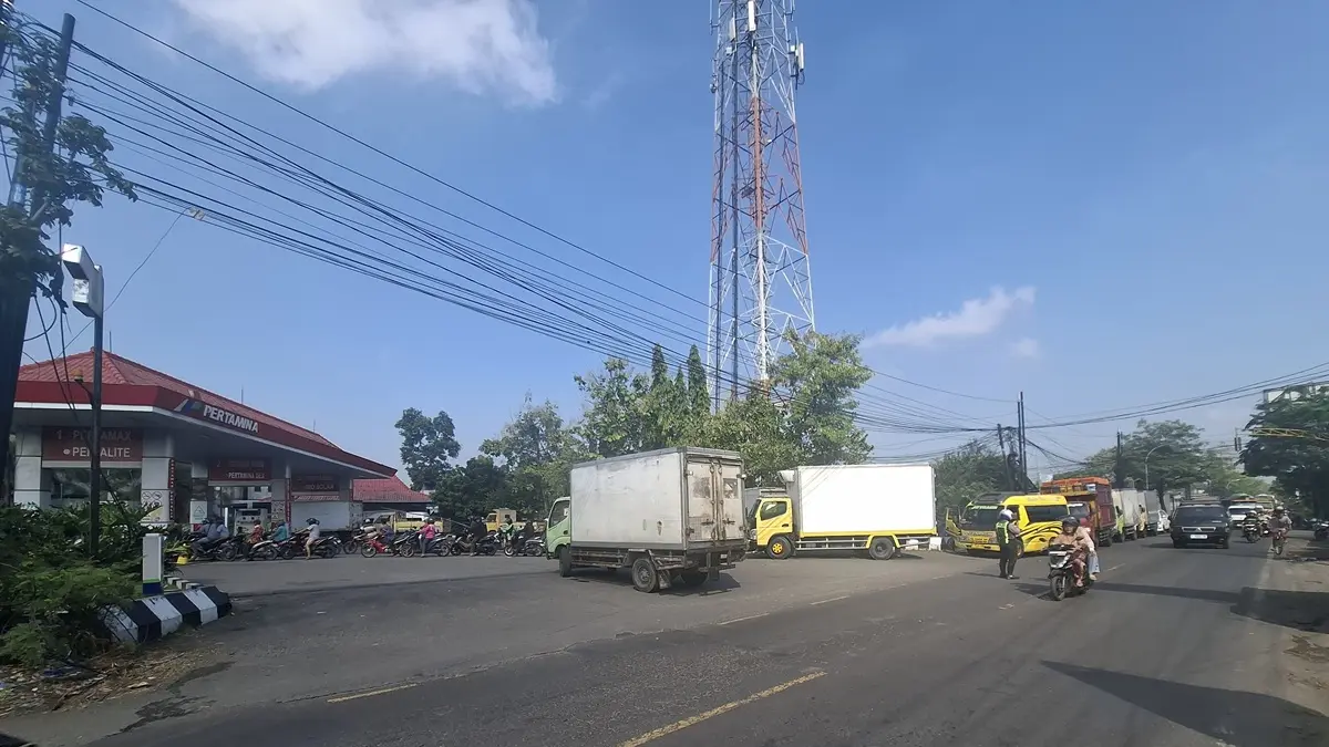 SPBU di wilayah Jombang kota yang masih melayani Bio Solar, SPBU Sambongdukuh. (Achmad RW/Radar Jombang)