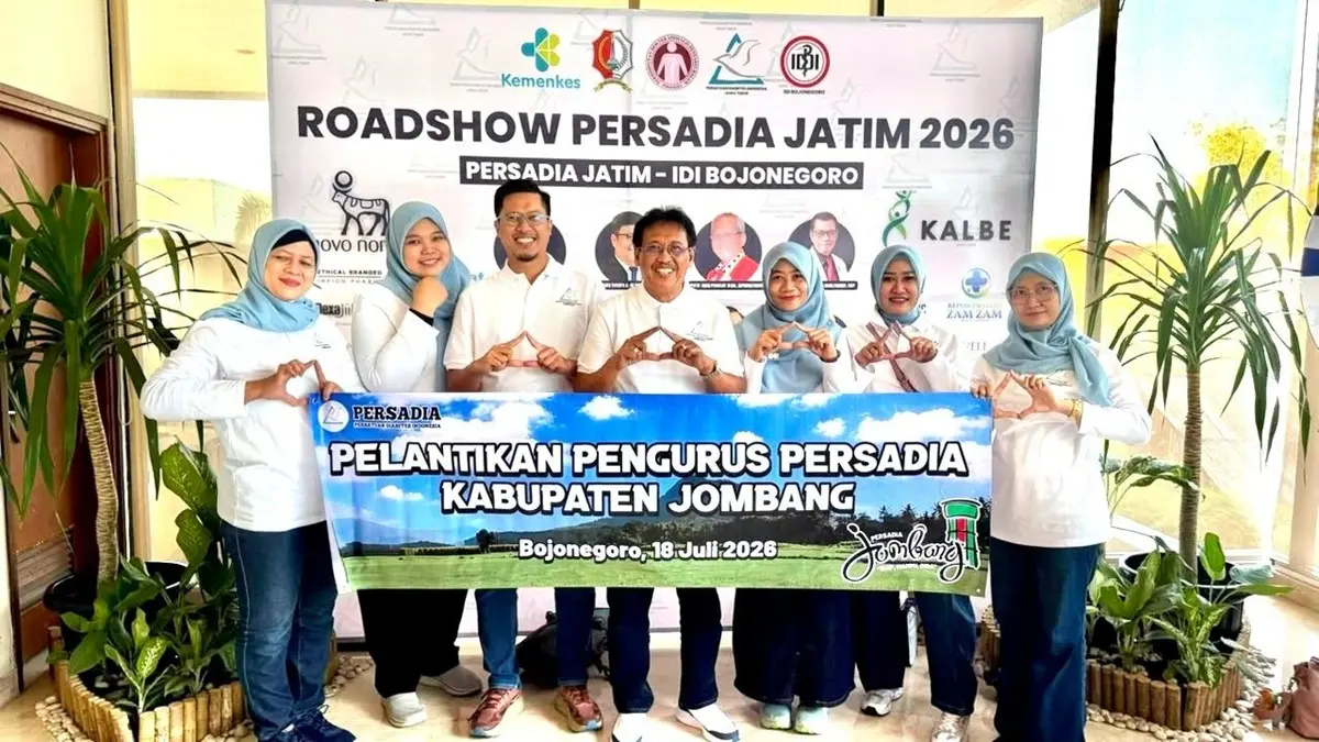 DILANTIK: Persatuan Diabetes Indonesia (PERSADIA) Cabang Jombang dilantik di Andrawina Ballroom, Aston Hotel, Bojonegoro, Sabtu (18/7). (Anggi Fridianto/Radar Jombang)
