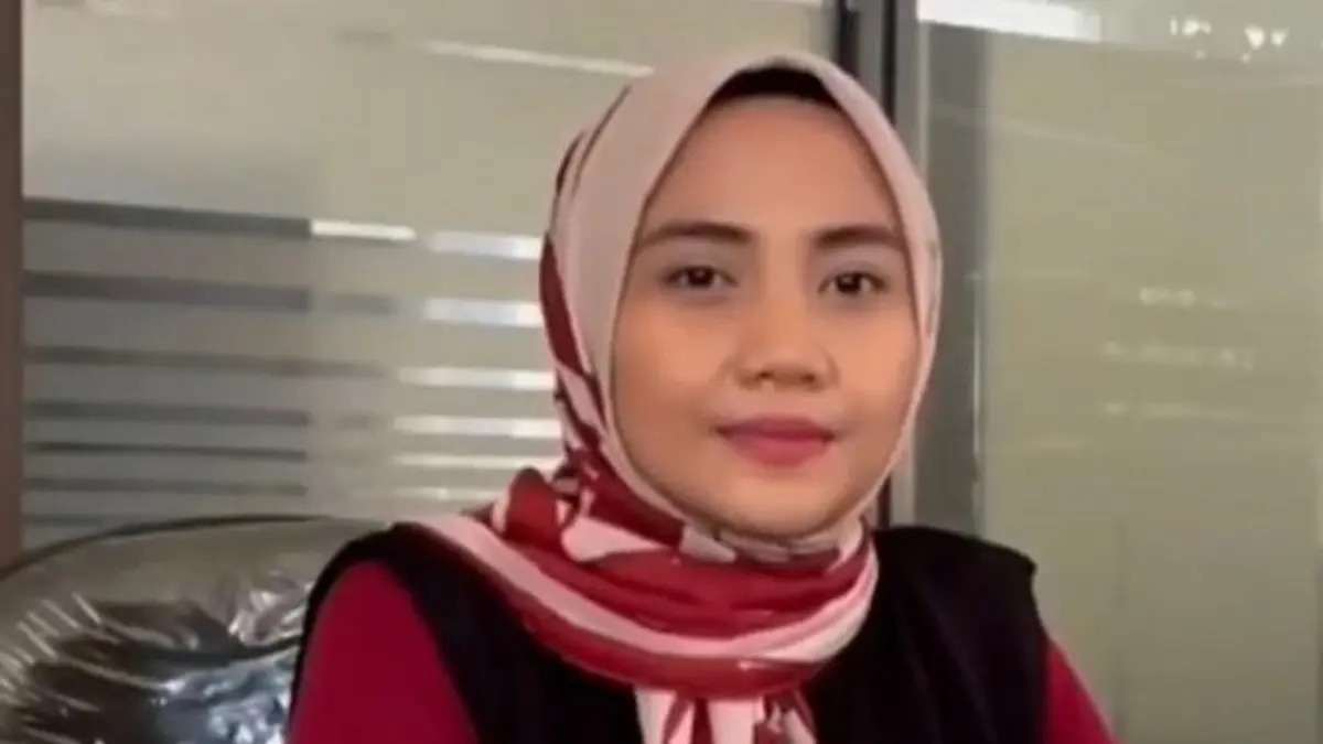 Nensy Triristina SHum MPd,&nbsp;Dosen Bahasa Inggris Program Studi Hubungan Internasional, Fakultas Ilmu Sosial dan Ilmu Politik, Universitas Darul Ulum Jombang.