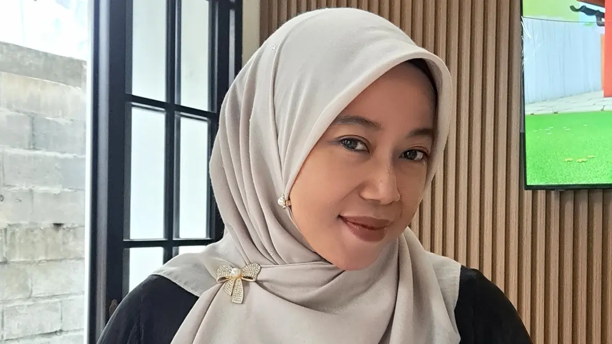 Rifda Ainun Rosyida, S.Pd, guru SMAN Bareng, Jombang. (Wenny Rosalina/Radar Jombang)