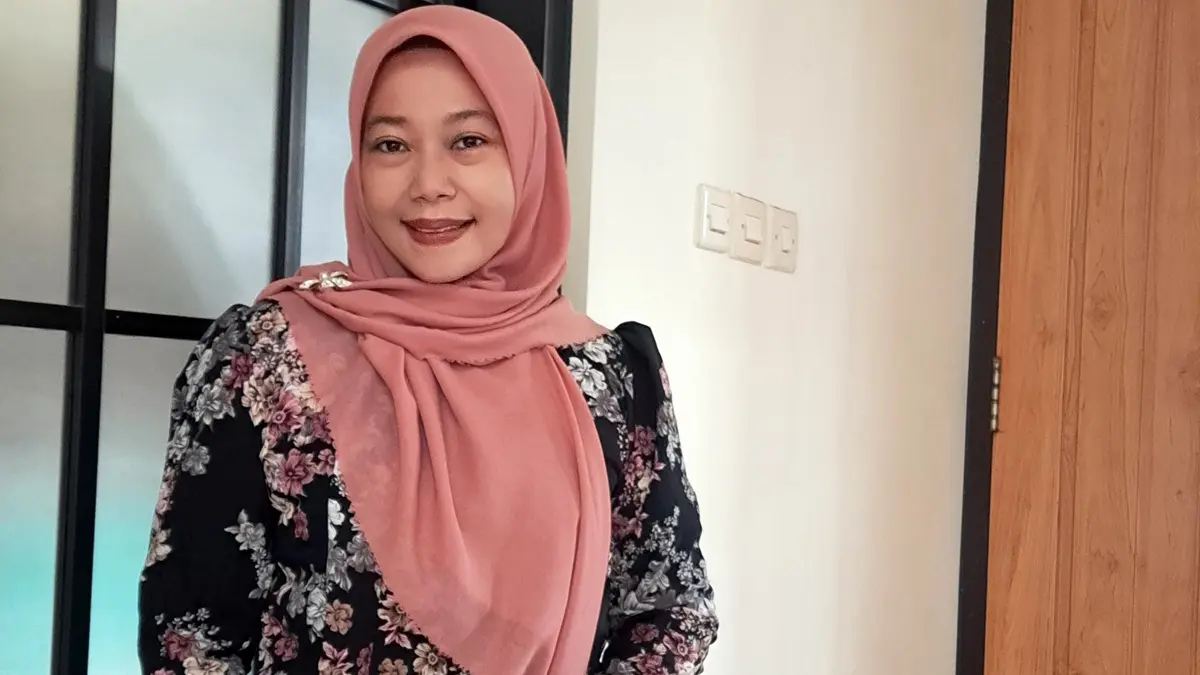 Rifda Ainun Rosyida, S.Pd, guru SMAN Bareng, Jombang. (Wenny Rosalina/Radar Jombang)