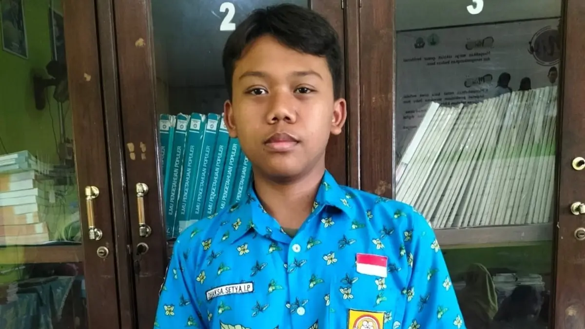 Dhaksa Setya Indra Pramarta, Kelas IX F SMPN 1 Kudu, Jombang. (Dwi Aris/Radar Jombang)