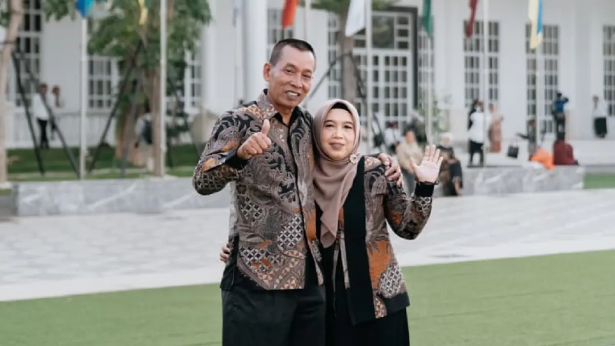 Nanik Idayati bersama suami