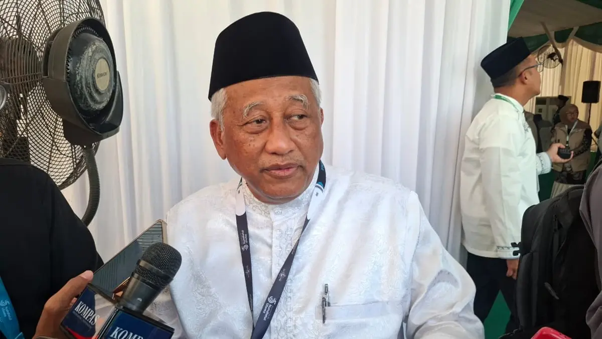 DIPAPARKAN: Sekretaris SC Muktamar ke-35 NU Prof Dr Ir H Mohammad Nuh di GSG Hasbullah Said, Jombang, Jumat (28/8). (Anggi Fridianto/Radar Jombang)