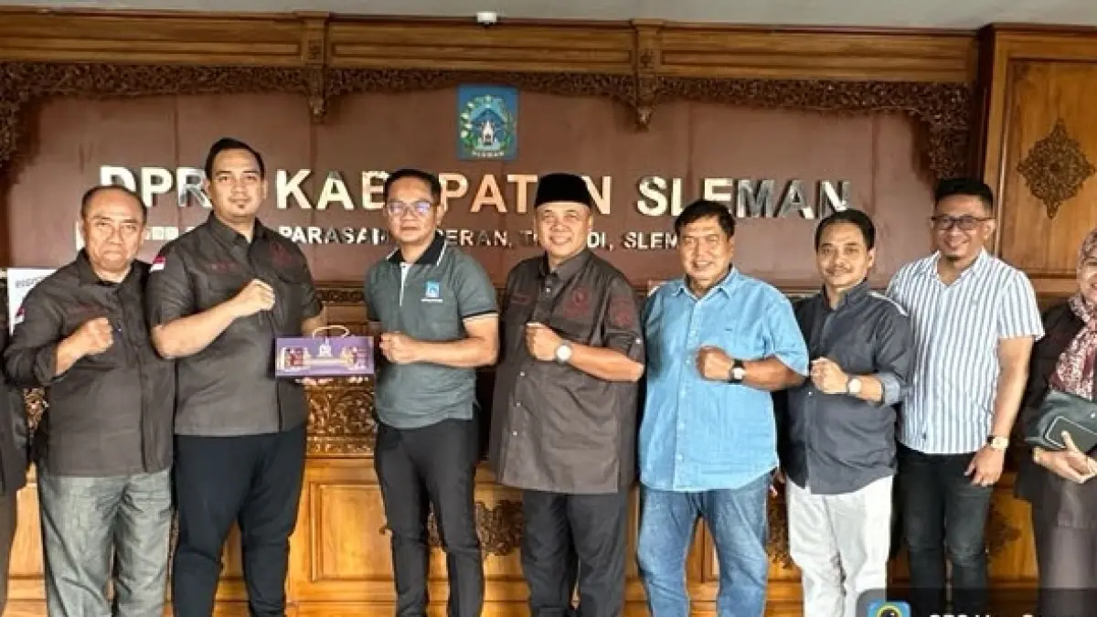 Komisi A DPRD Jombang kunjungan kerja membahas pilkades serentak 2027 di Yogyakarta (16-19/9).