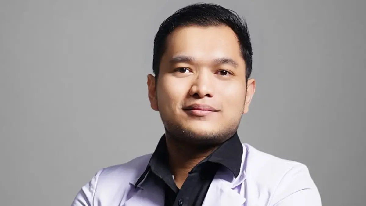 TELADAN: Dokter spesialis penyakit dalam RSUD Ploso, Jombang, dr Ketut Aditya Rahardja SpPD. (IST)