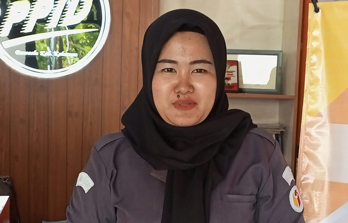 Koordinator Divisi Hukum dan Penyelesaian Sengketa Bawaslu Kebumen Eka Rohmawati. (M HAFIEDRADAR KEBUMEN)