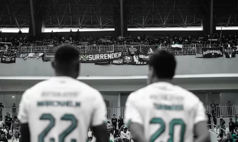 Kelompok suporter PSS Sleman, Brigata Curva Sud. (Instagram @bcsxpss.1976)