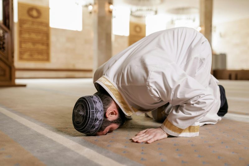 Illustrasi salat hajat.