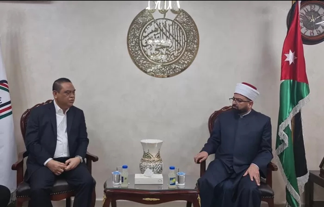 Berkunjung ke Yordania, ketua ASFA Foundation bertemu dengan Grand Mufti Yordania, Syaikh Dr. Ahmad Al Hasanat di Amman,Yordania