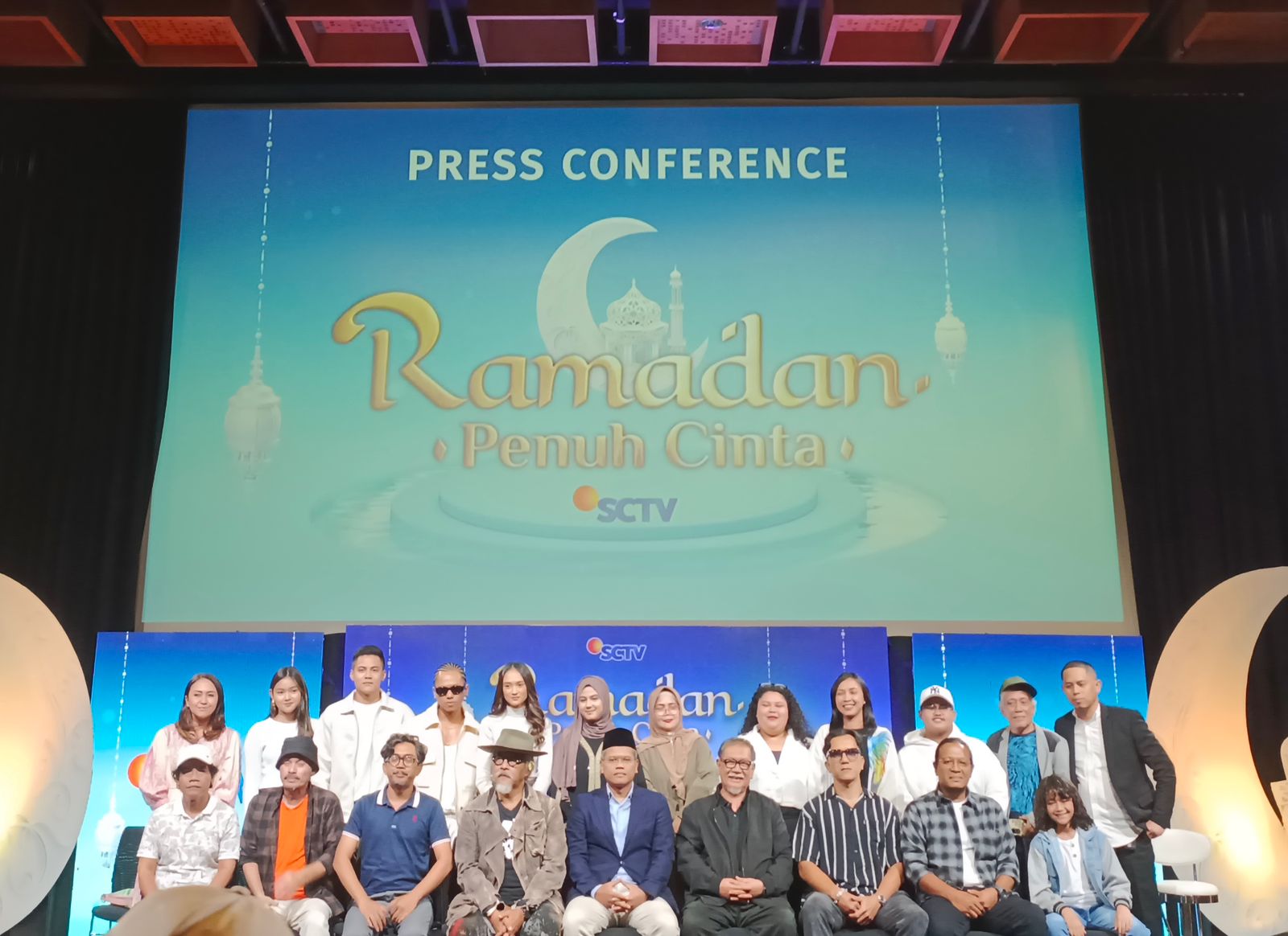 CTV hadir dengan berbagai program spesial unggulan selama Bulan Ramadan di antaranya, "PPT Jilid 17" bertajuk "Buronan Surga", FTV Ramadan yang hadir dengan tiga sosok misterius,
