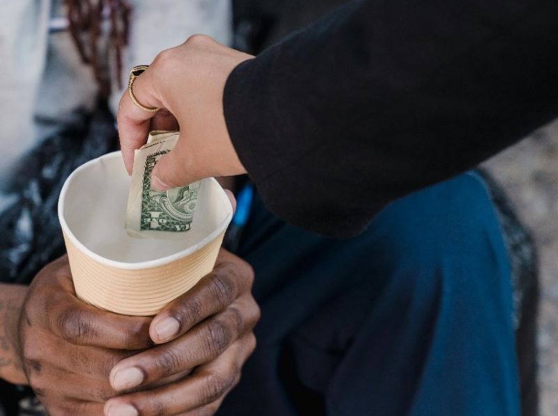 Illustrasi sedekah.