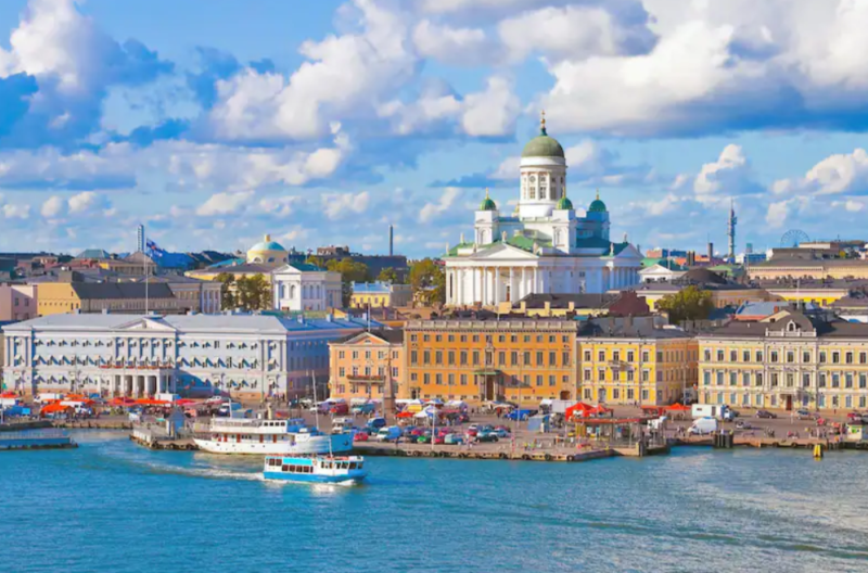 Helsinki, sebuah kota di Finlandia yang memiliki keindahan luar biasa arsitektur dan panoramanya.