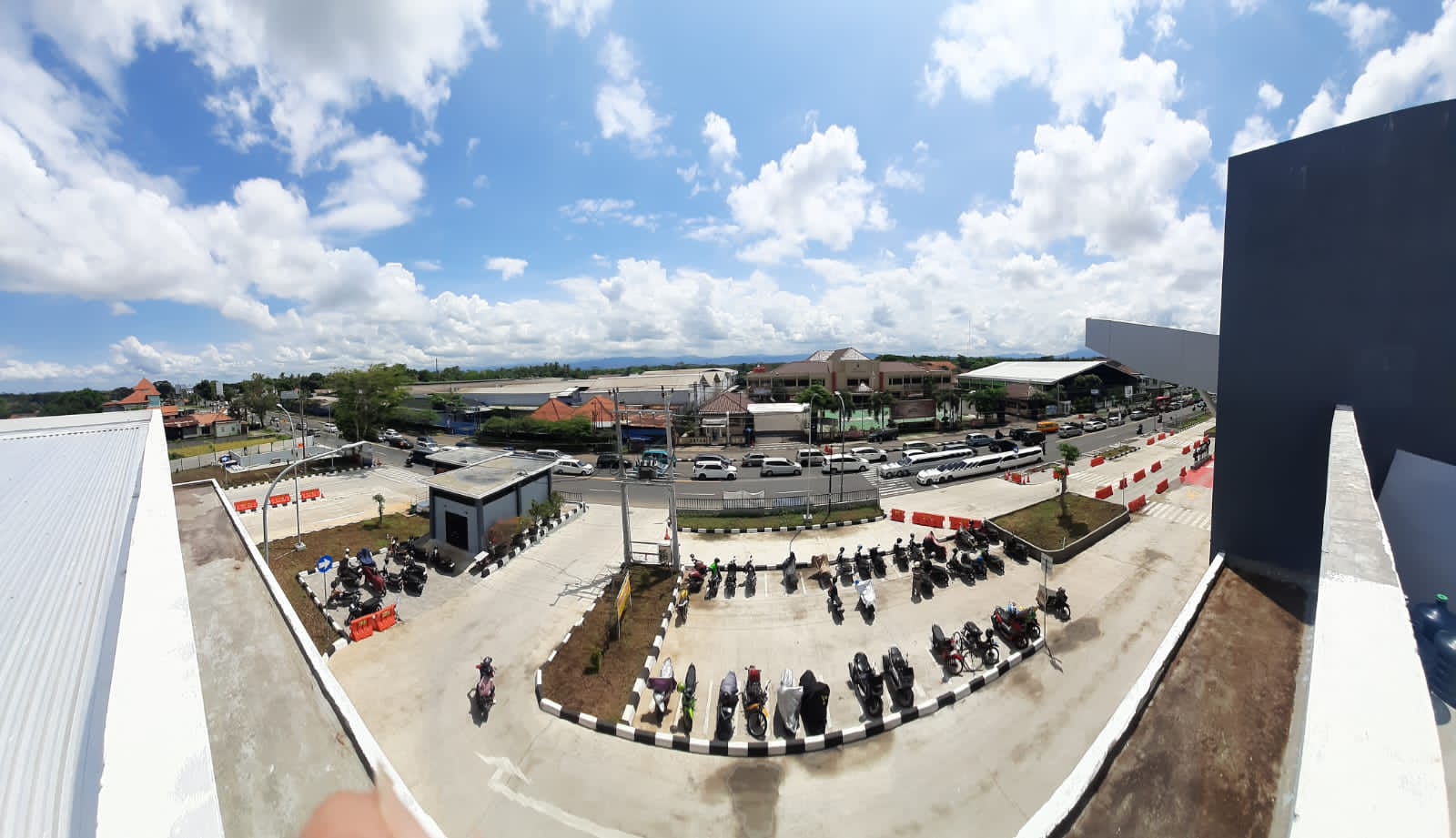 Suasana Terminal Tipe A Purworejo pada Kamis (11/4), masih sepi.