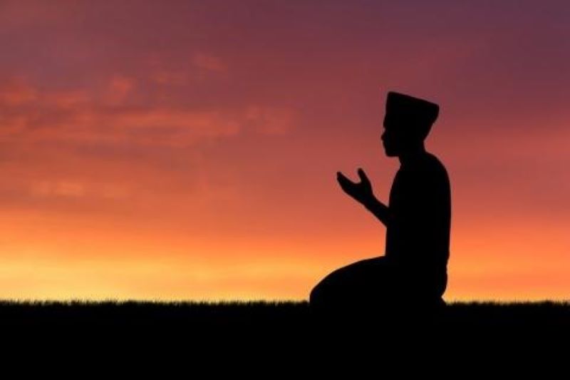 Amalan yang baik dan memiliki pahala besar di hari Jumat.