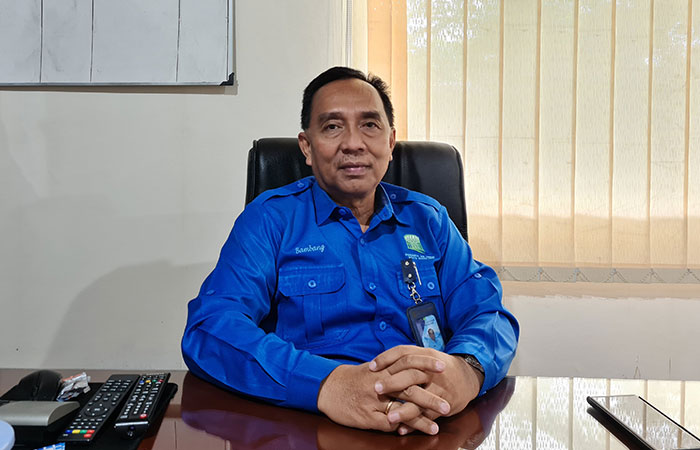 SUKSES: Bambang Pulunggono yang sebelumnya bercita-cita jadi notaris, kini berhasil menjabat sebagai Direktur PDAM Kota Magelang.