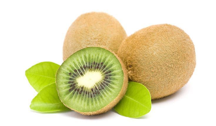 Buah Kiwi kaya akan vitamin C, vitamin A, folat, vitamin E, magnesium, kalsium, potasium, serat, dan lainnya.