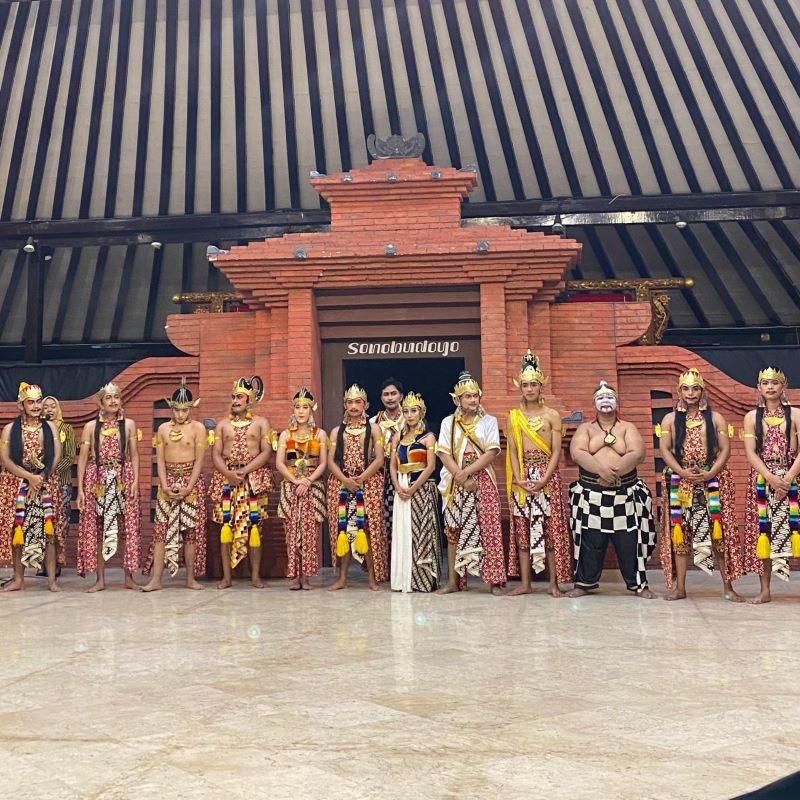 Pertunjukan Wayang Orang di Museum Sonobudoyo.