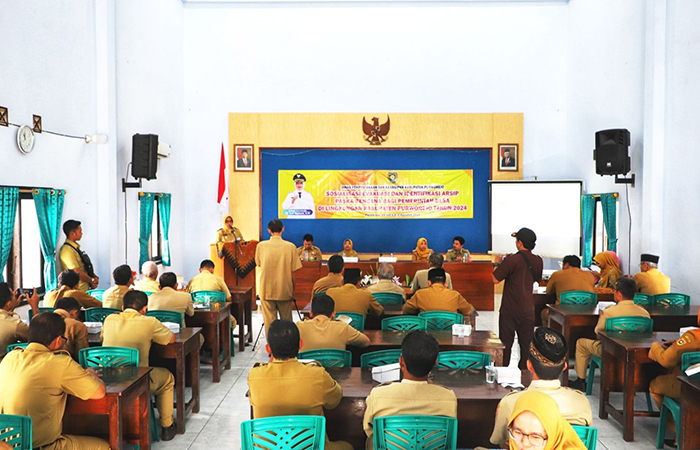 Kegiatan sosialisasi identifikasi dan evakuasi arsip pasca bencana bagi pemdes di salah satu aula kecamatan di Kabupaten Purworejo.Pemkab Purworejo untuk Radar Jogja