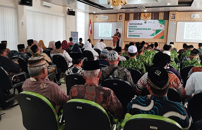 SYUKURAN: Suasana Tasyakuran Sukses Penyelenggaraan Haji Tahun 1445 H/2024 M di Aula PLHUT, Kemenag Purworejo, (31/7).IHAN ARON VAHERA/RADAR JOGJA