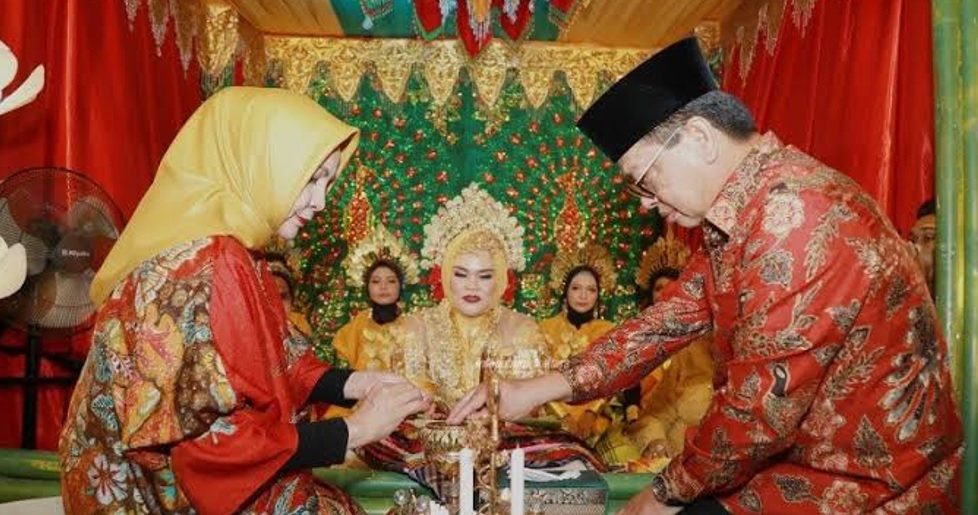 Mappaci hingga Saksi Akad Nikah Epi-Amir (kaltara.antaranews.com)
