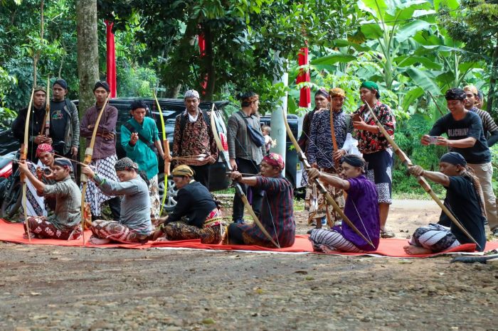 jemparingan salah satu olahraga tradisional dari Tanah Mataram