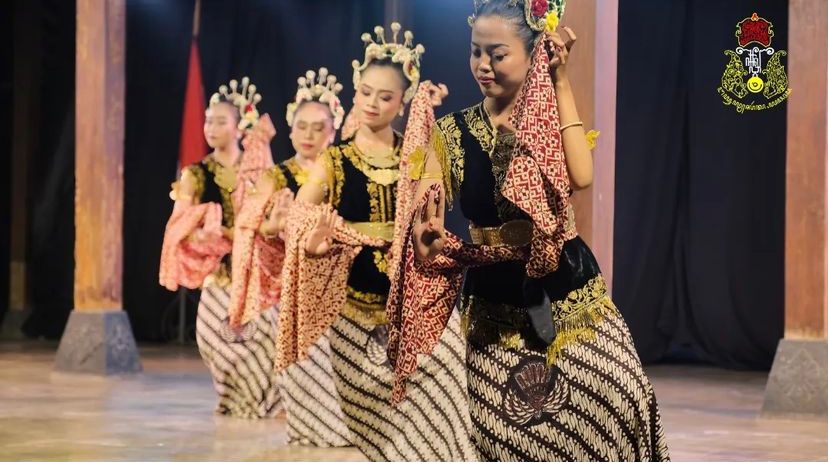 Tari Klasik Jawa.