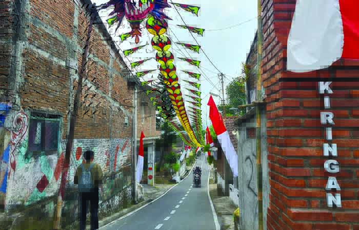UNIK: Layangan berbentuk naga di RT 1/RW 2 Kampung Kiringan, Tidar Utara, Magelang Selatan menjadi daya tarik baru bagi warga. (NAILA NIHAYAH/RADAR JOGJA)
