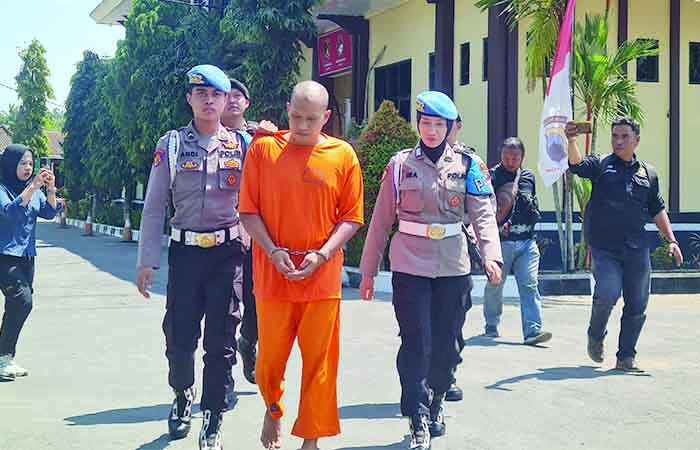DITANGKAP: Pelaku CBS, 32 melakukan tindak asusila terhadap empat santri di sebuah pondok pesantren di Kecamatan Secang.(NAILA NIHAYAH/RADAR JOGJA)