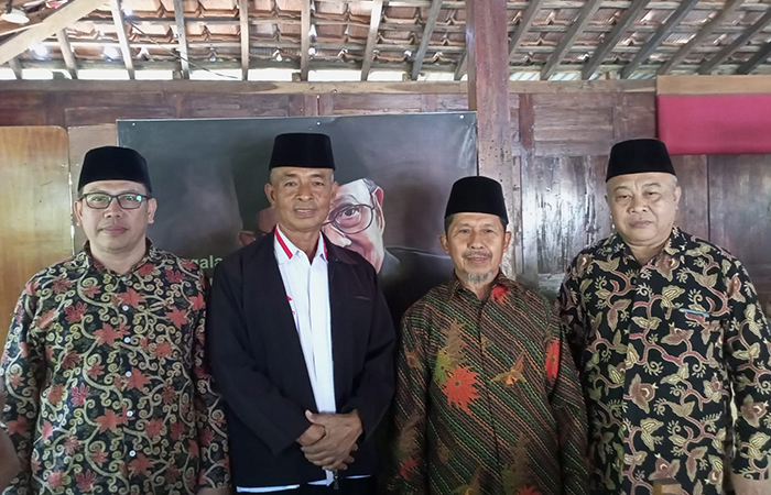 Pengurus LDII Kebumen mengajak jemaah menggunakan hak pilihnya di Pilkada 2024. (M Hafied/Radar Jogja)