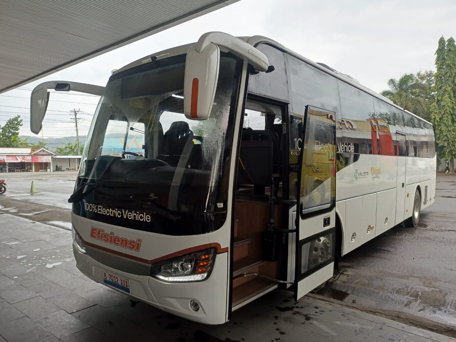 Sekali Cas Dua Jam untuk Satu Kali Perjalanan, PO Bus Mulai Beralih ke Kendaraan Listrik