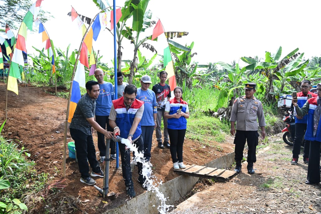 Pertamina Lubricants dan Komunitas 88 Wujudkan Akses Air Bersih di Banjarnegara