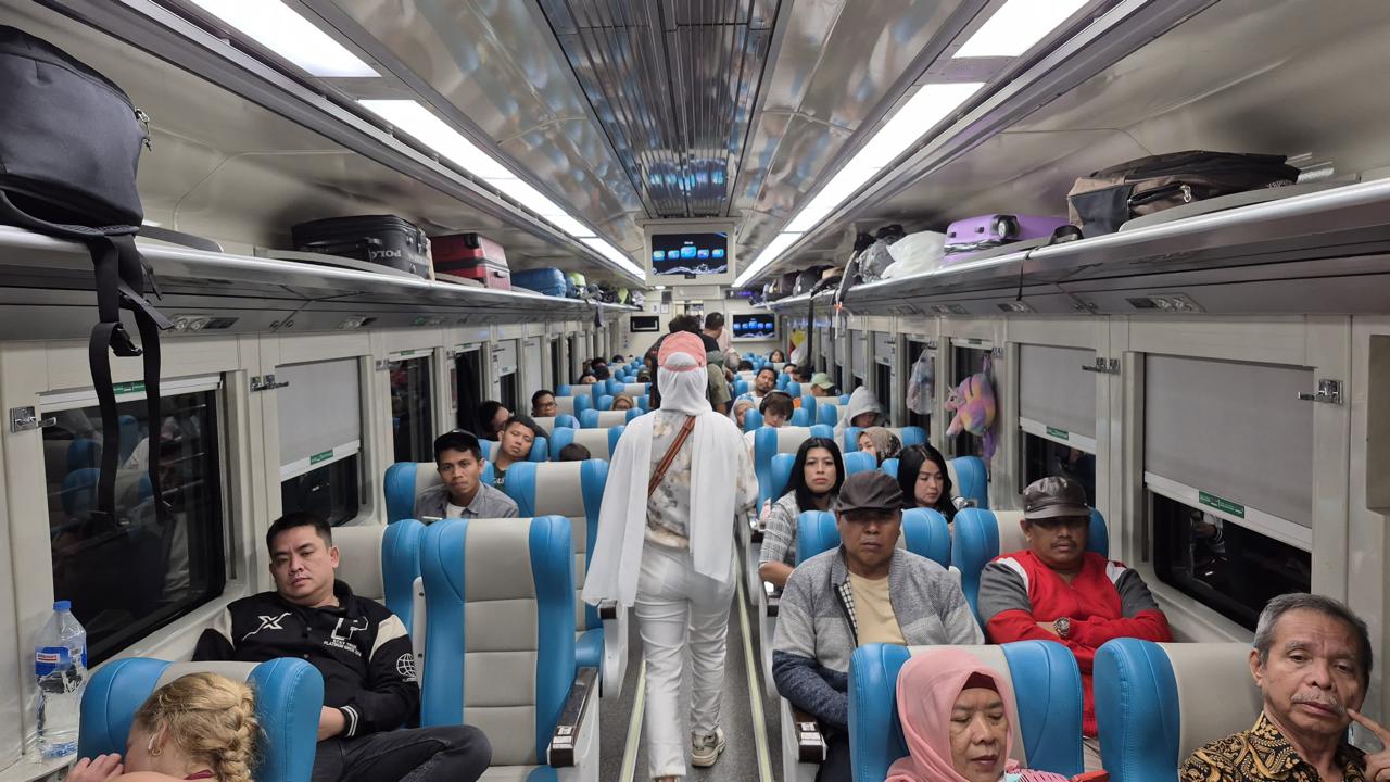 Penumpang kereta api