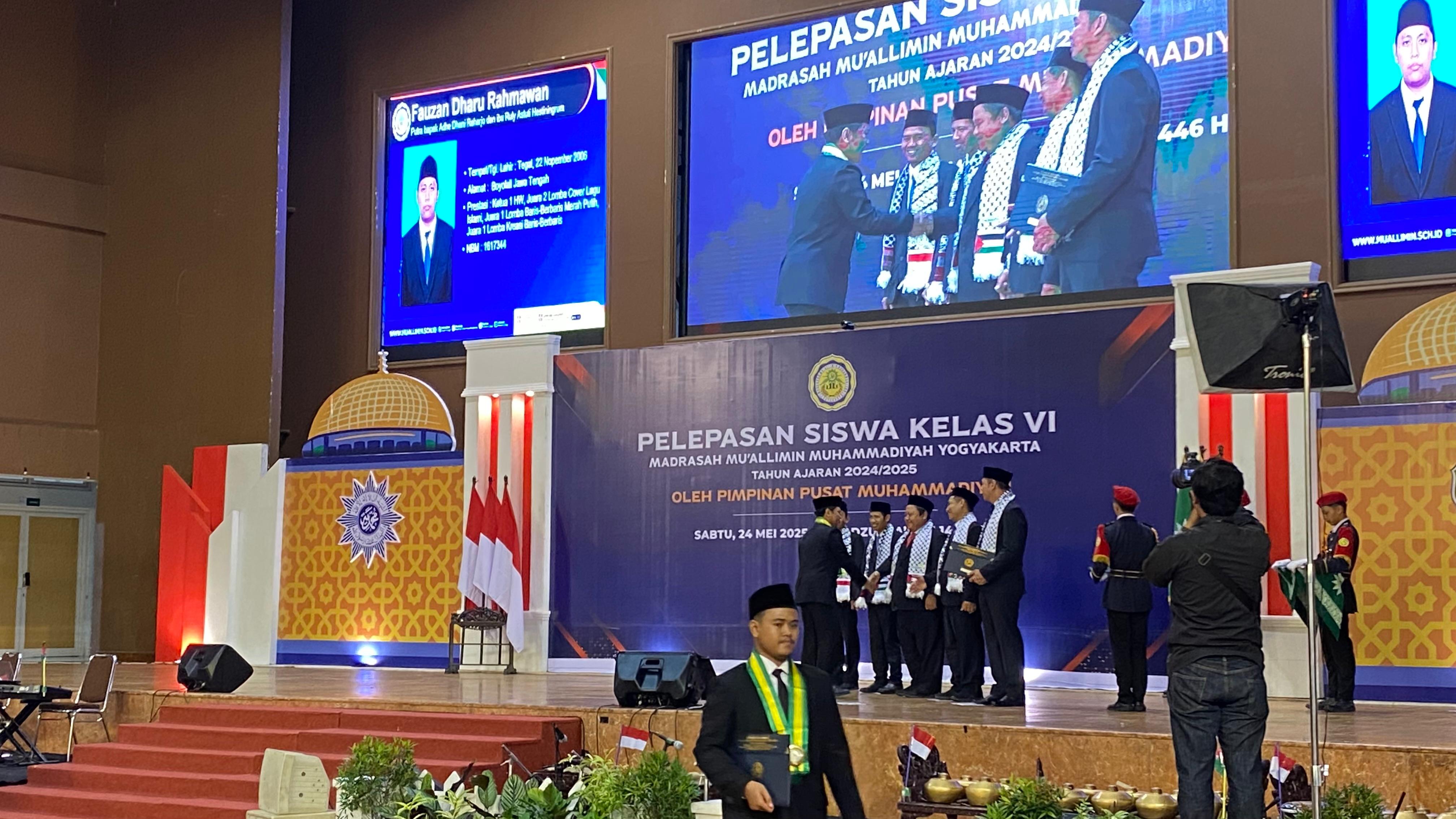 Tiru KHA Dahlan, Ketum PP Muhammadiyah Haedar Nashir Minta Alumnus Madrasah Mu