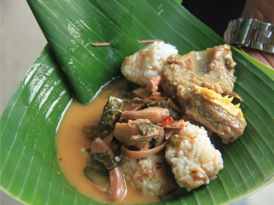 Nasi Penggel khas Kebumen