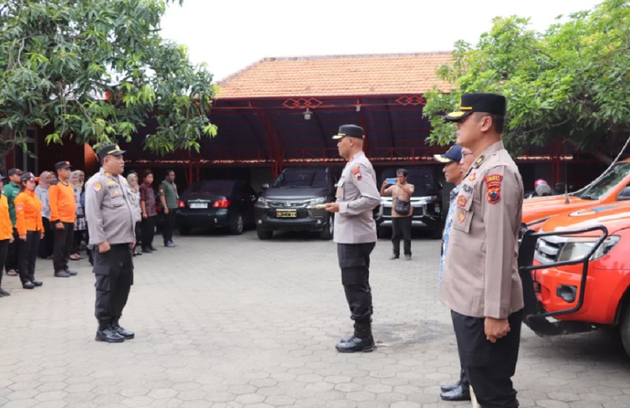 Tim gabungan BPBD, Polres Kendal, TNI, Basarnas, dan relawan menutup operasi Kamis (6/11/2025) dini hari, setelah seluruh korban ditemukan dalam kondisi meninggal dunia.