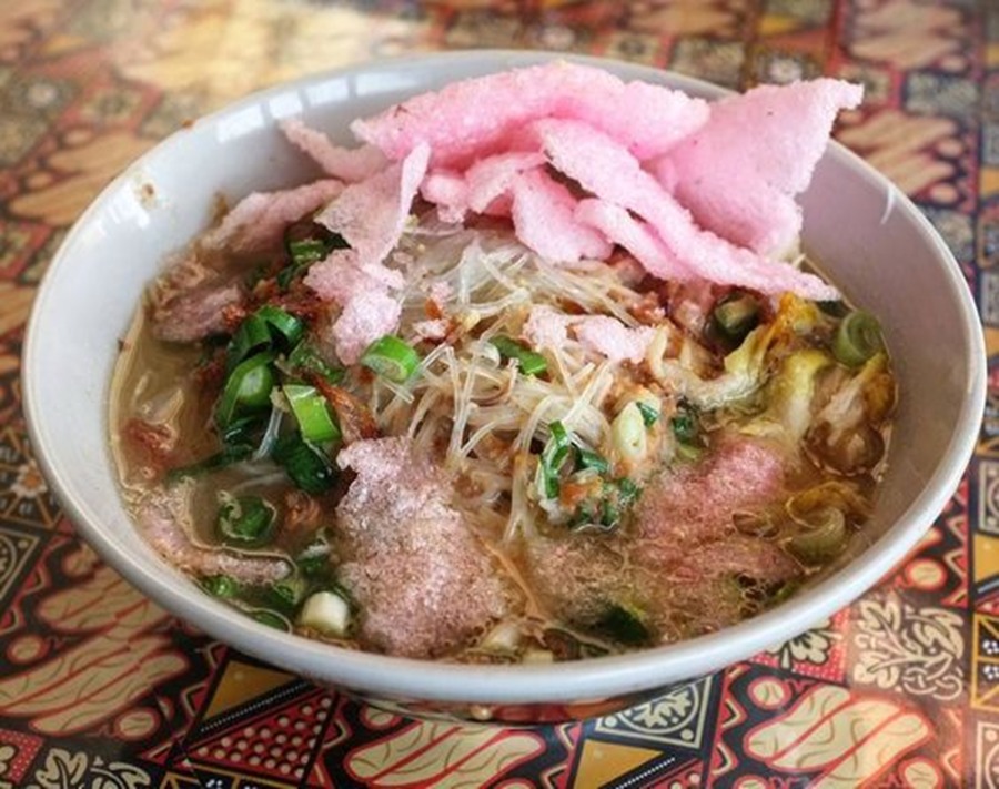 Sroto Sokaraja merupakan soto khas daerah Banyumas