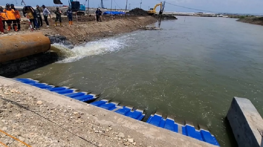 Semarang Pemkot Semarang Perkuat Mitigasi Banjir Lewat Penguatan Sodetan Unissula.
