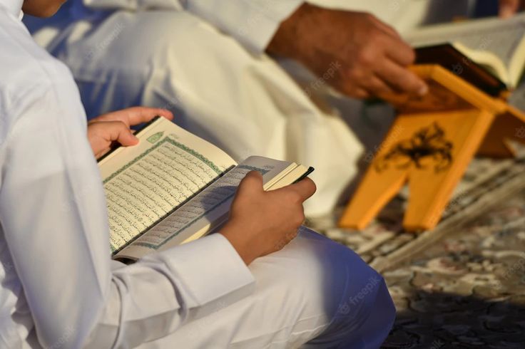 sunnah membaca alquran di hari jumat