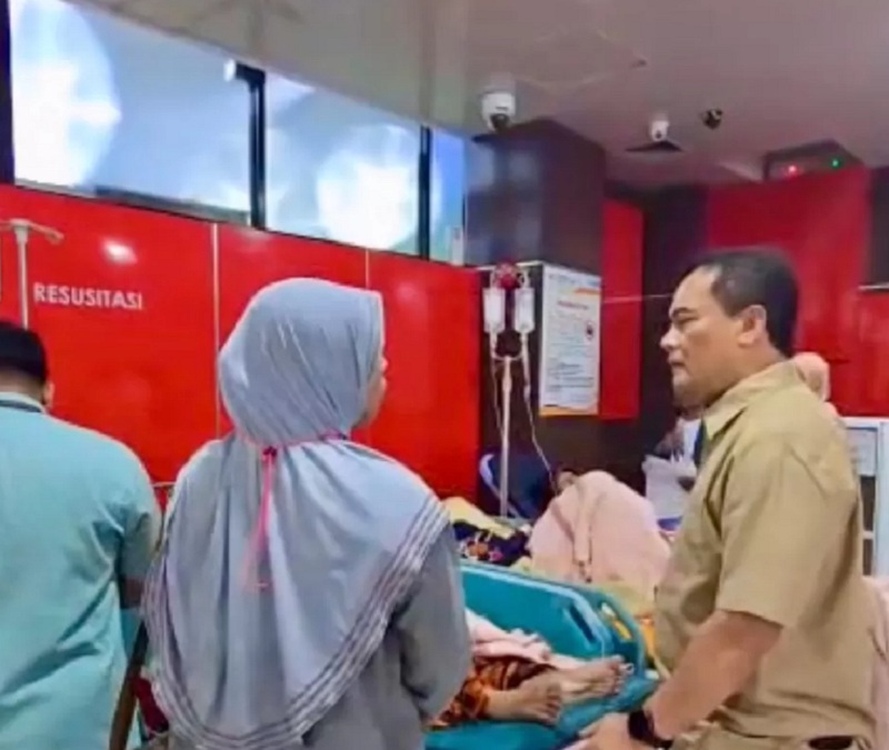 Gubernur Jawa Tengah Ahmad Luthfi mengecek pelayanan yang ada di RSUD dr Moewardi, Surakarta.