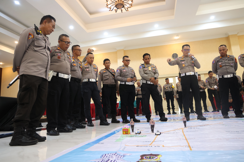 Latpraops Lilin Progo 2025, Kapolda DIY Minta Personel Siap Beri Pelayanan Terbaik