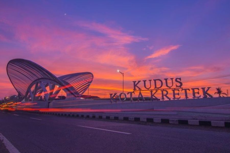 Monumen Kretek di Kabupaten Kudus