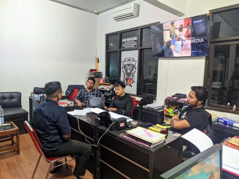 Pengurus Ponpes Santri Manjung diminta keterangan oleh anggota Satreskrim Polres Wonogiri.