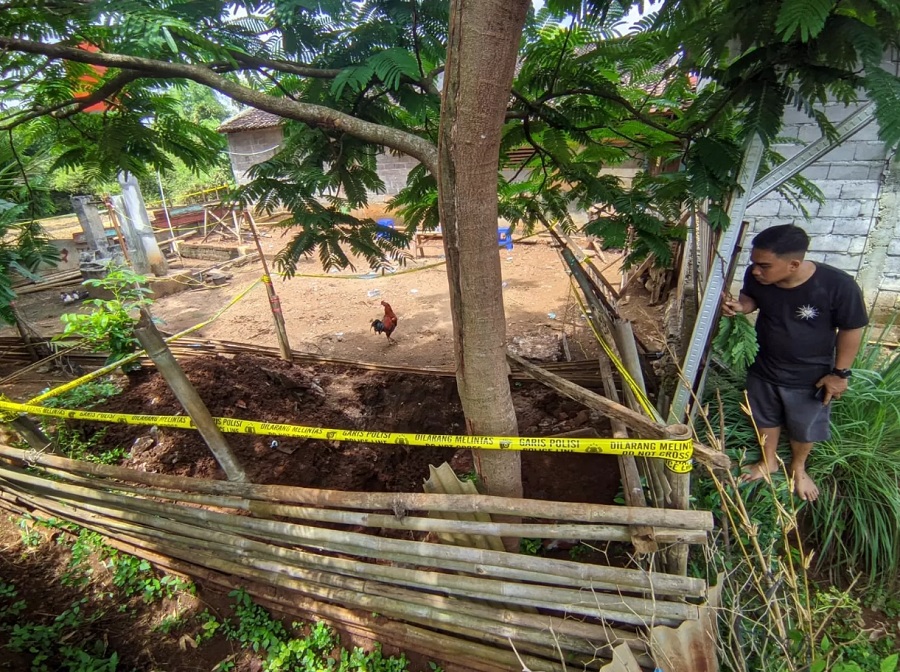 Lokasi pengecoran mayat Dwi Hastuti di halaman belakang rumah orang tua J, warga Dusun Brubuh RT 04 RW 01 Desa Ngadirojo Lor, Kecamatan Ngadirojo, Wonogiri, Kamis (1/5/2025).