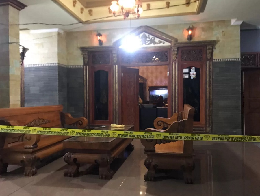 Rumah warga Desa Pengkol, Kecamatan Karanggede, Boyolali yang menjadi sasaran perampokan dipasang garis polisi, Kamis (29/1/2026).