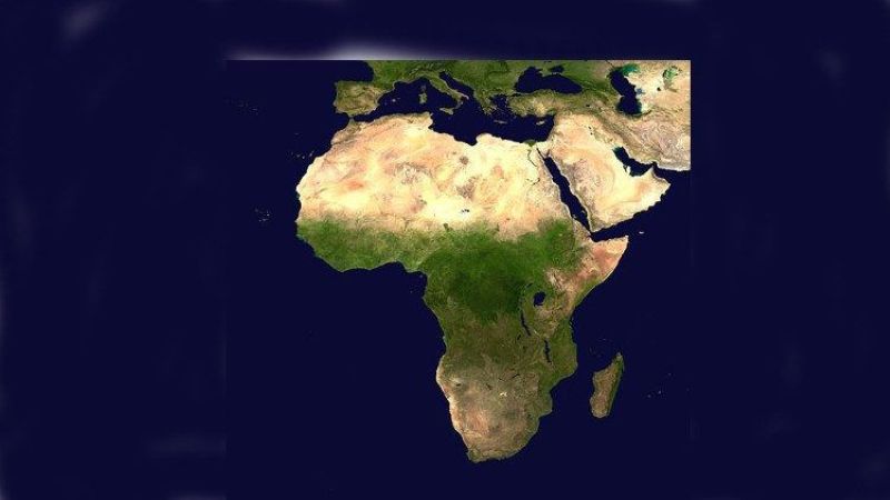 Pembentukan Samudra baru di Benua Afrika.