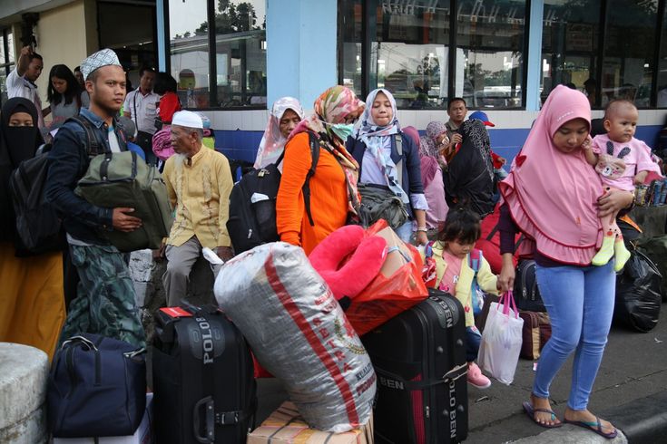 Ilustrasi Mudik Lebaran (Pinterest)