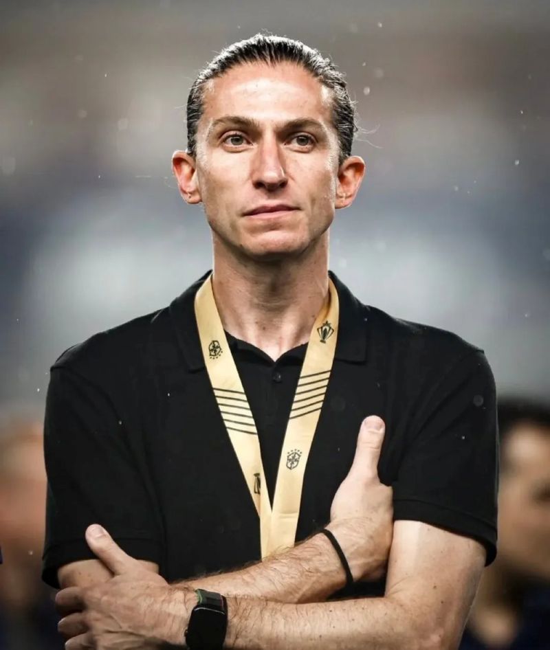 Filipe Luis.